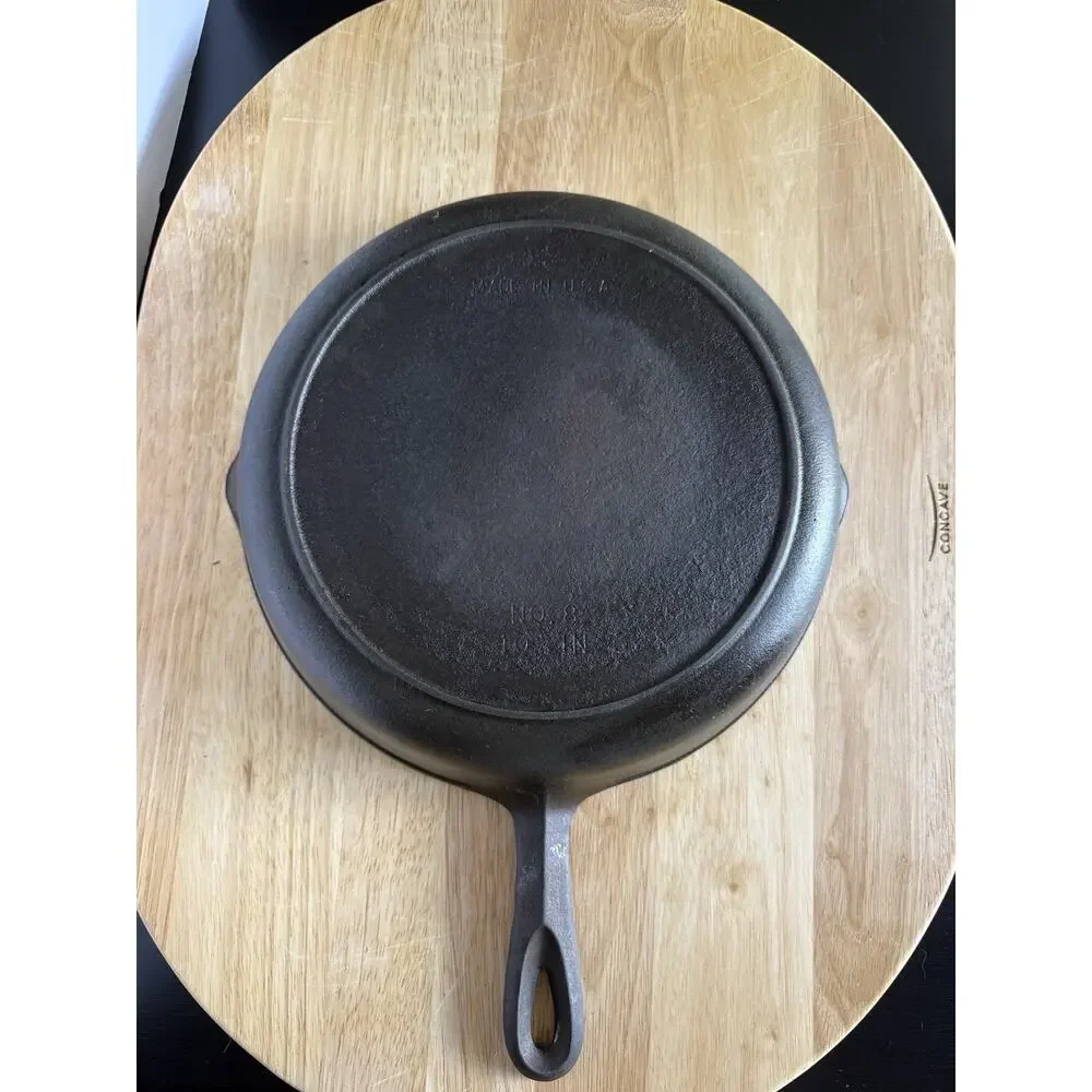 Vintage BSR No. 8 Cast Iron Skillet 10.5” Made in USA